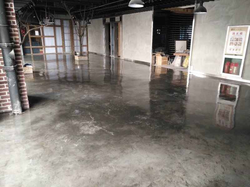 陕西地坪漆选型与施工全攻略:从厂房到停车场的地面解决方案